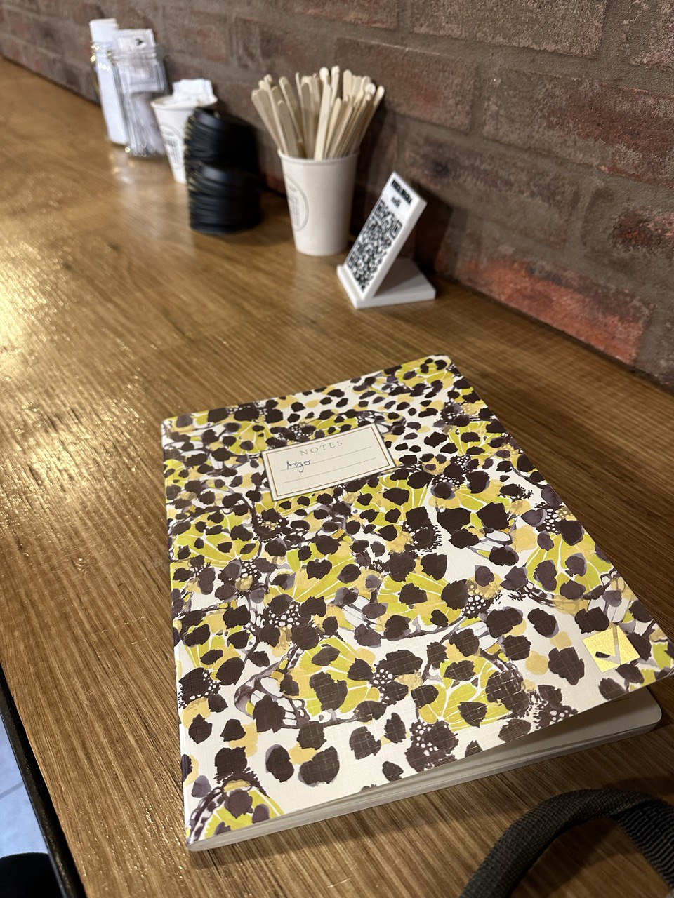 Book cover for Cuentos